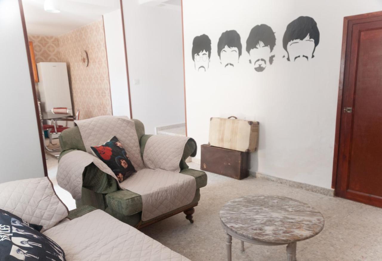 Casa Beatles Del Valle Pinos del Valle 外观 照片